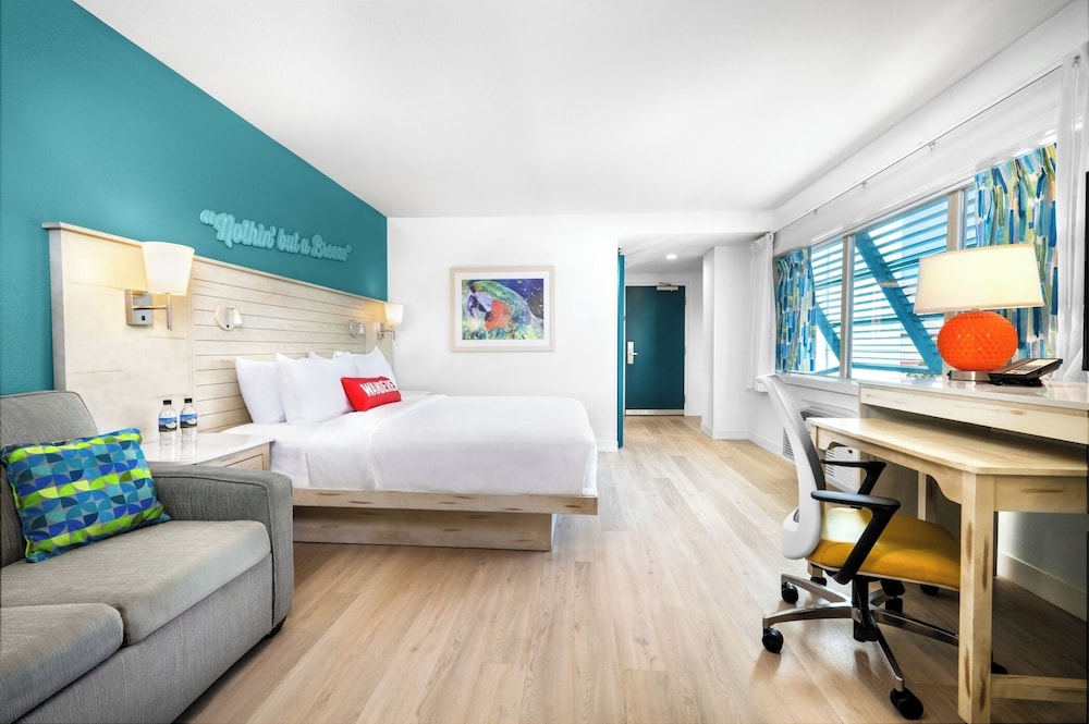 Suite, Multiple Beds