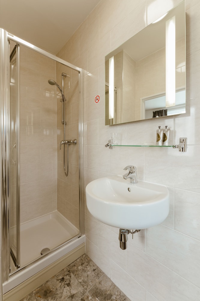 Star Hotel Bed &amp; Breakfast 45/46