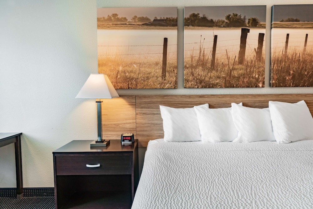 Days Inn By Wyndham Winnemucca 17/56