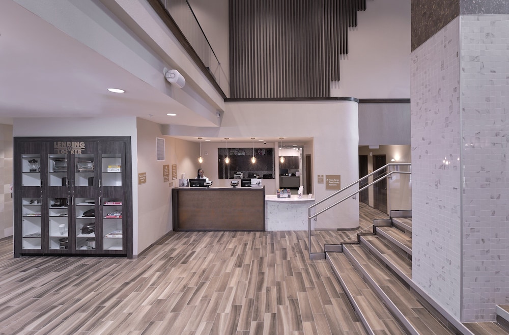 Candlewood Suites Baltimore - Inner Harbor 5/43