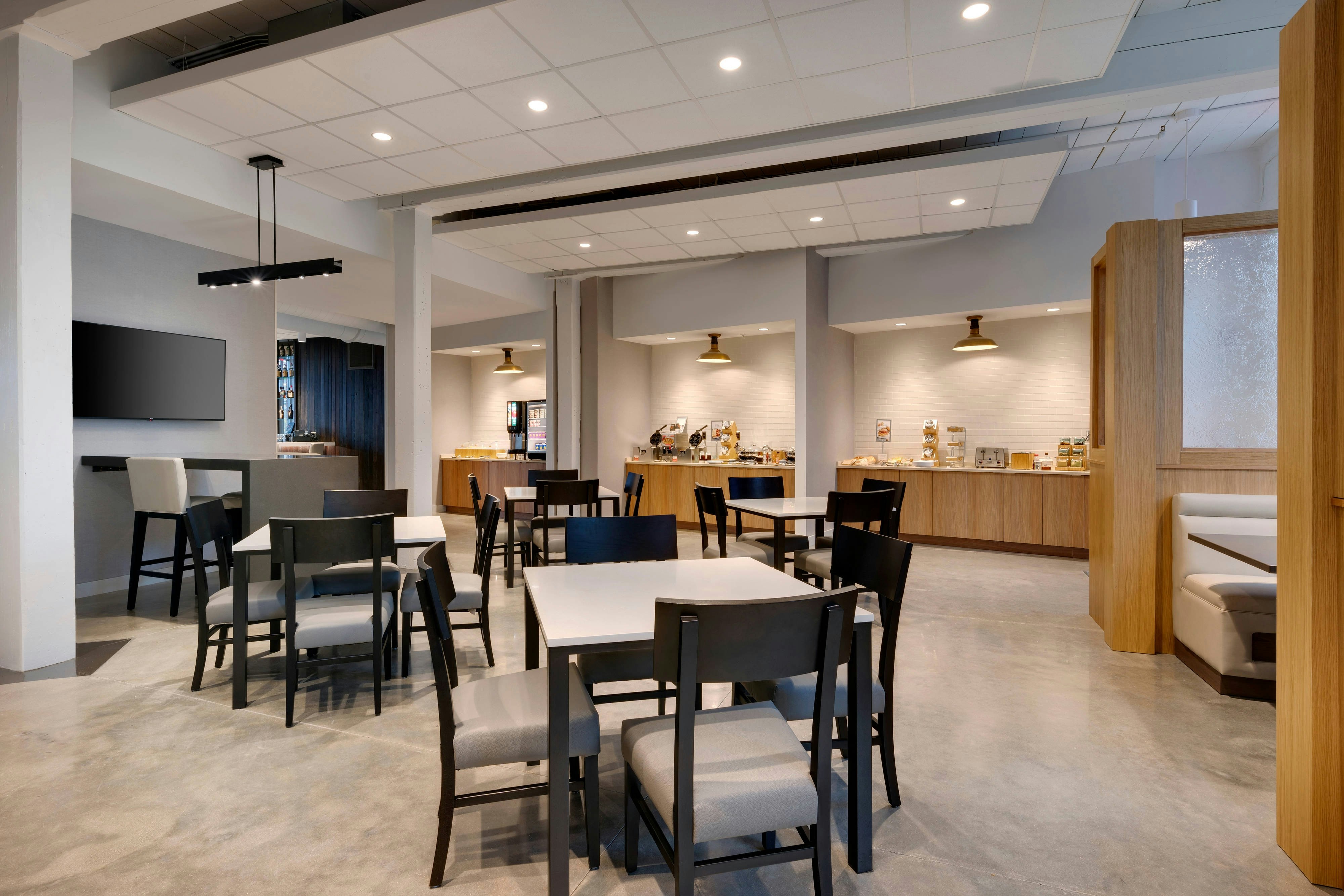 Fairfield Inn & Suites Madison Historic Eagle Cotton Mill 5/7