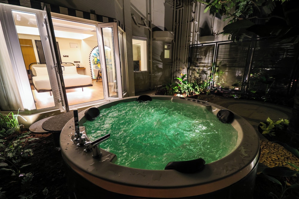 The Orchid Passaros Goa Adults Only 43/48