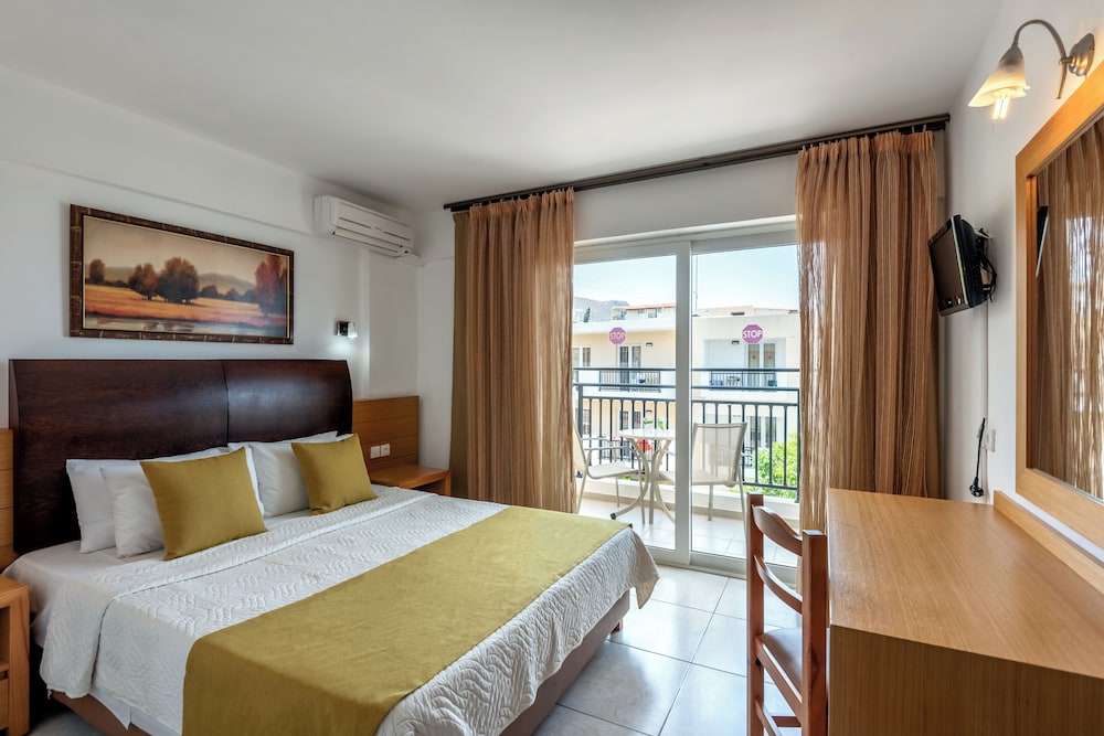 Mediterraneo Hotel 9/50