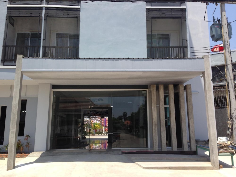 Atme2 Hotel 5/34