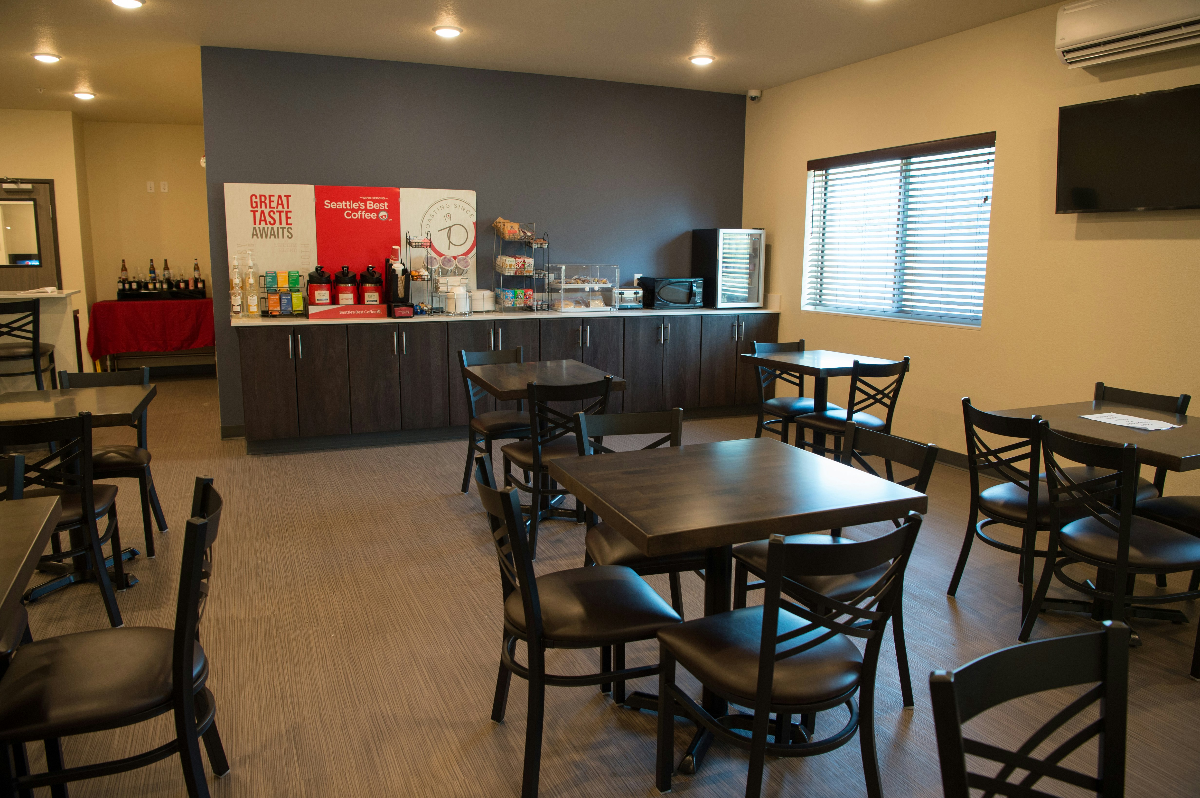 Cobblestone Inn & Suites - Forest City 24/33
