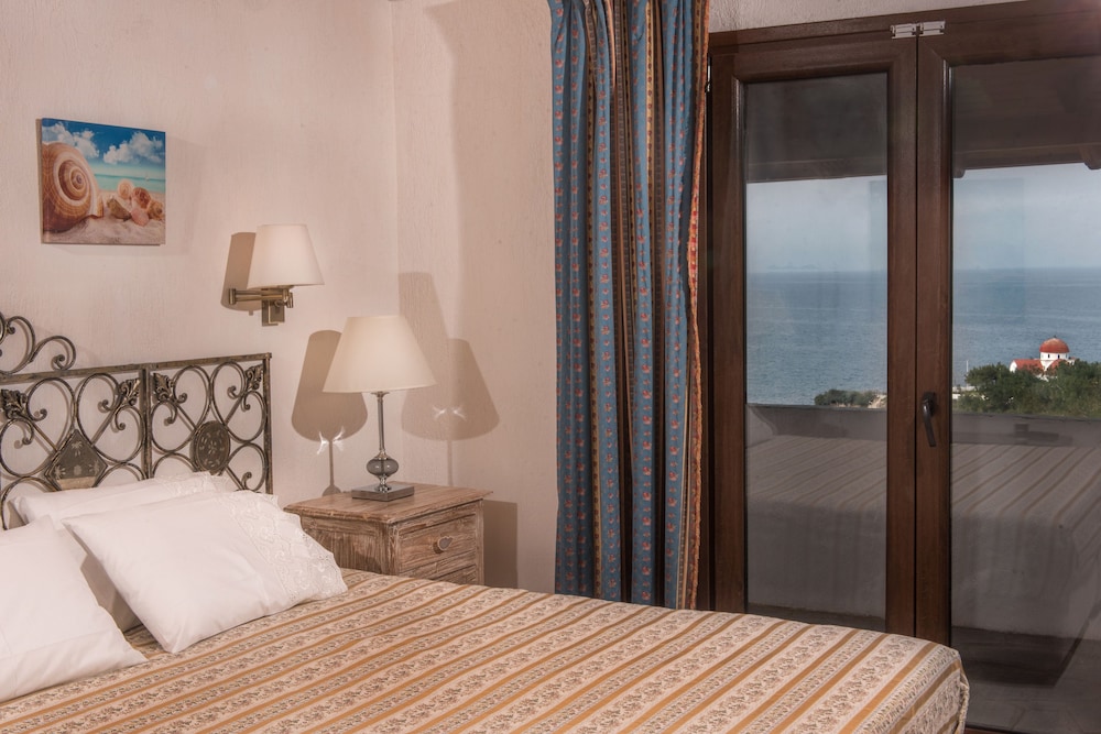 Leandros Hotel 23/50