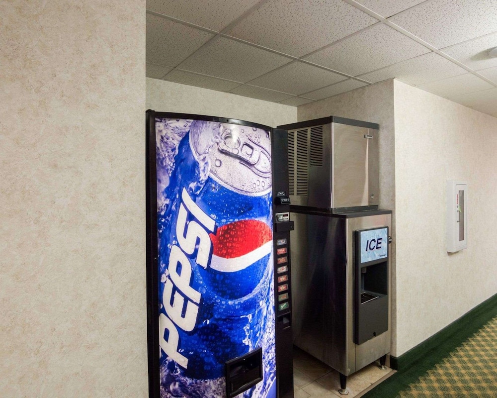 Econo Lodge Weatherford 22/33