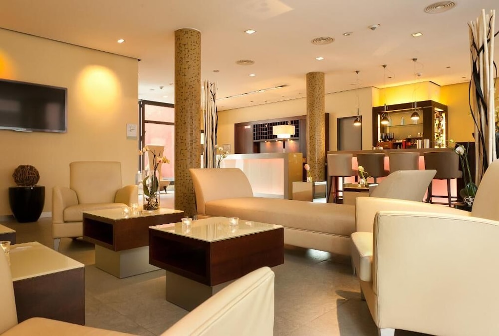 Hotel Santo 34/48