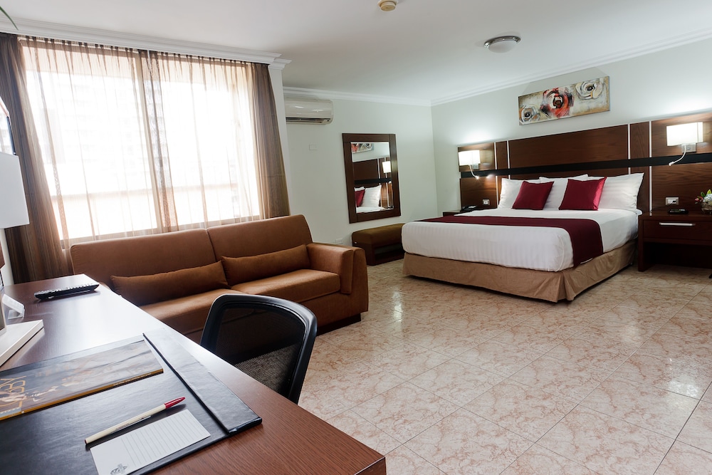 Coral Suites 11/54