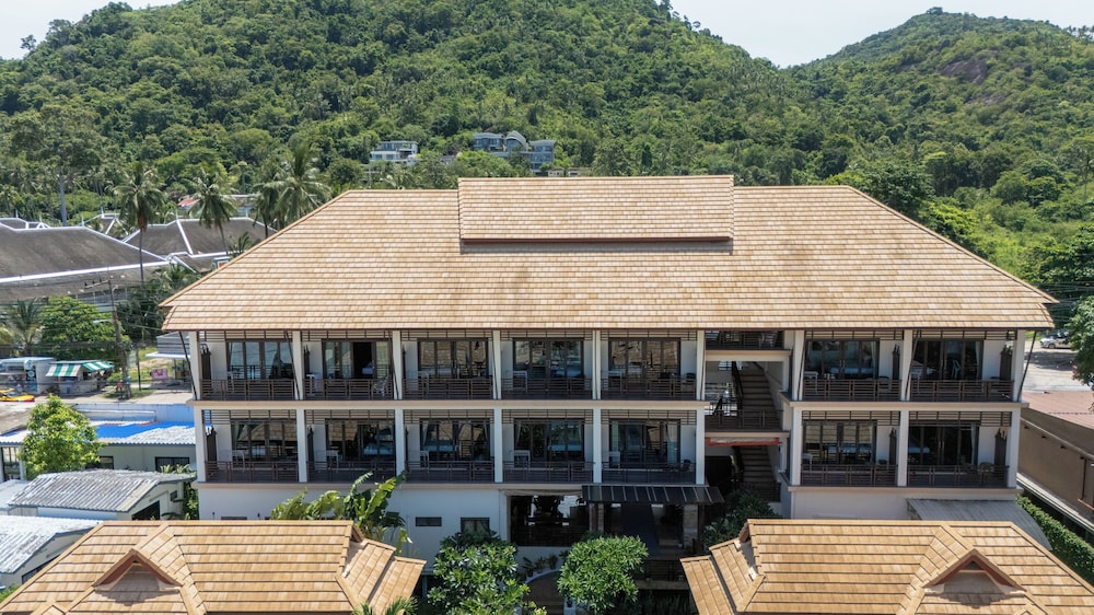 Poolsawat Villa 3/49