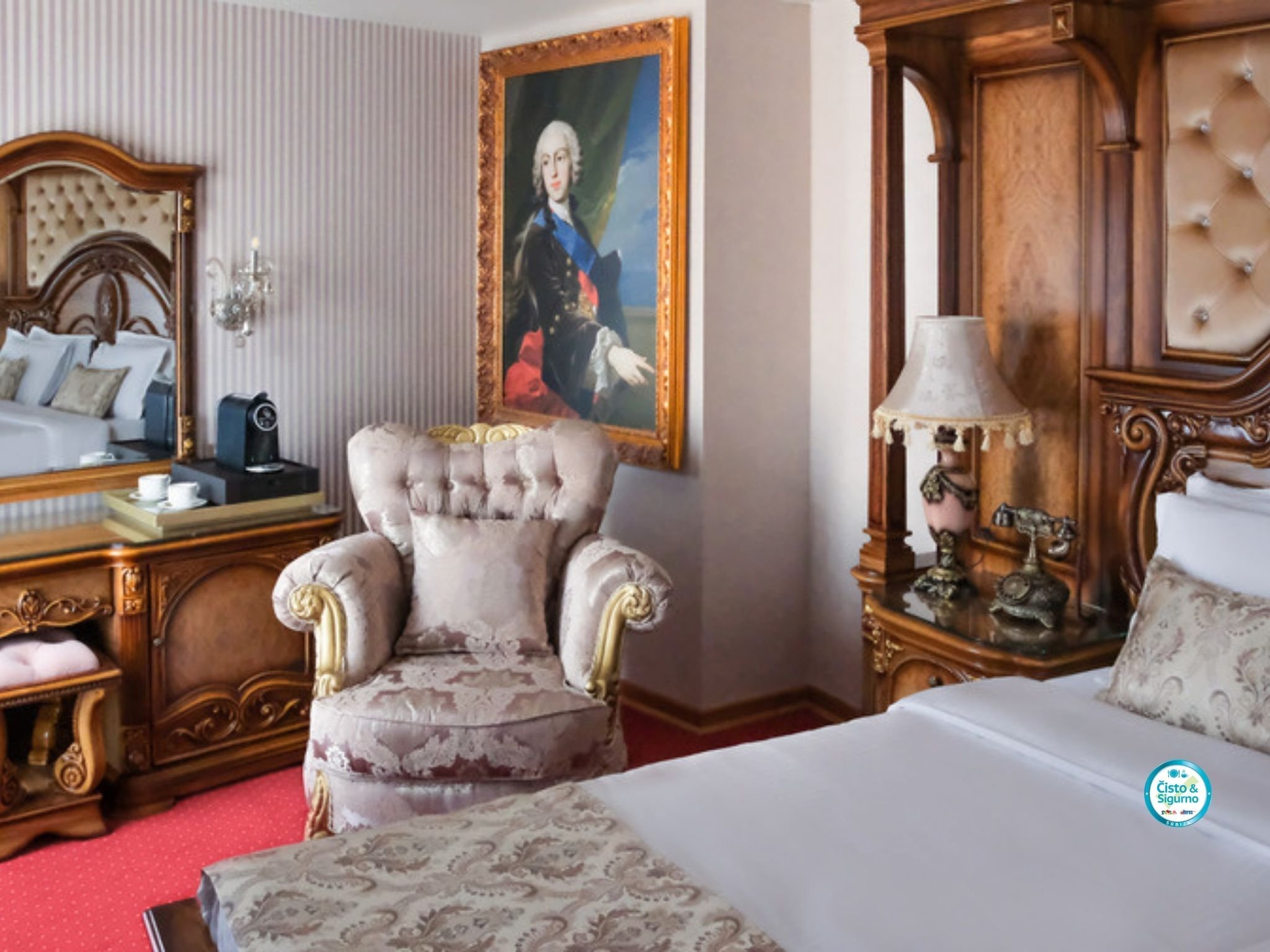 Deluxe, Twin Beds