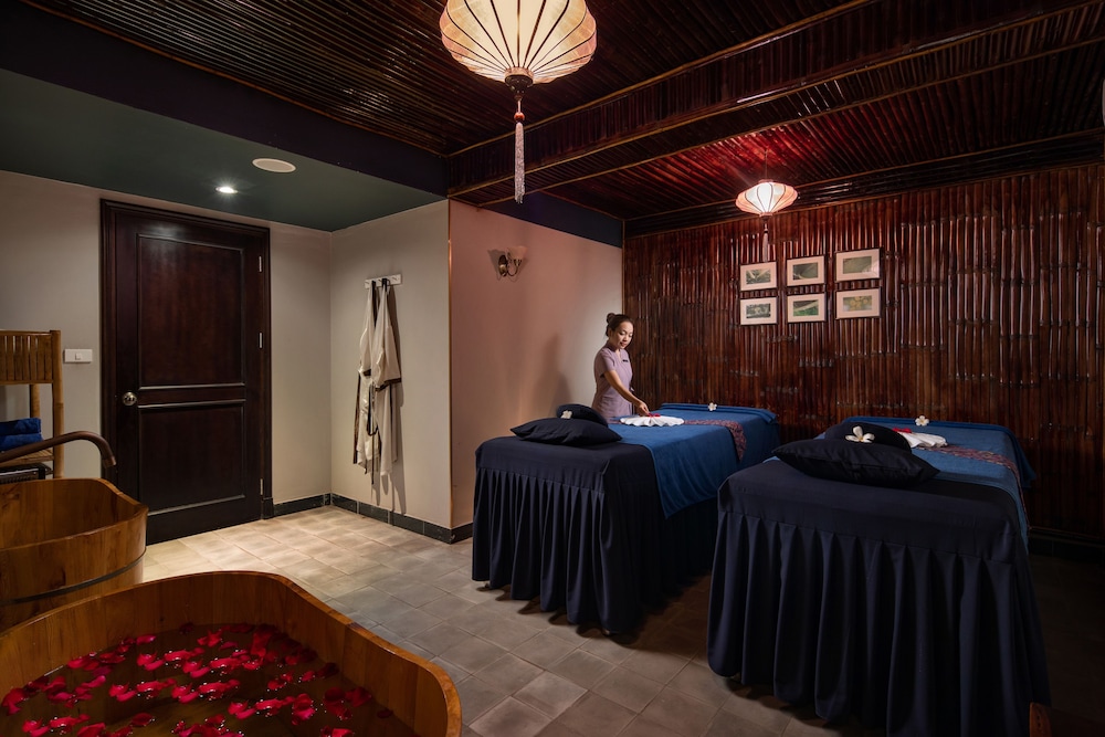 Aira Boutique Hoi An 37/67