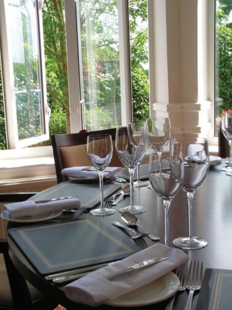 The Hickstead Hotel 10/19