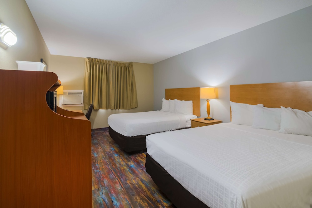 Americas Best Value Inn Fargo 18/35
