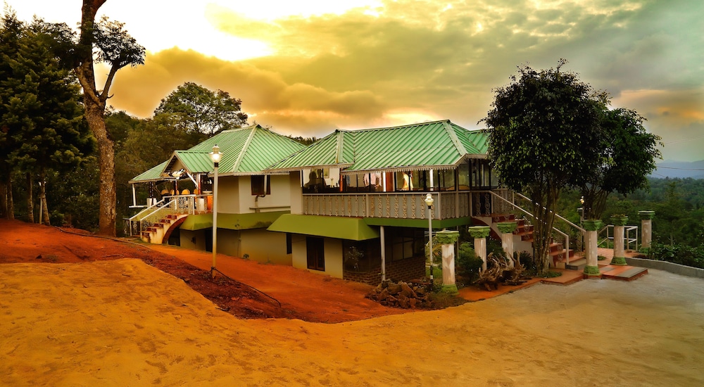 PUNARJANI AYURVEDIC RESORTS 56/64