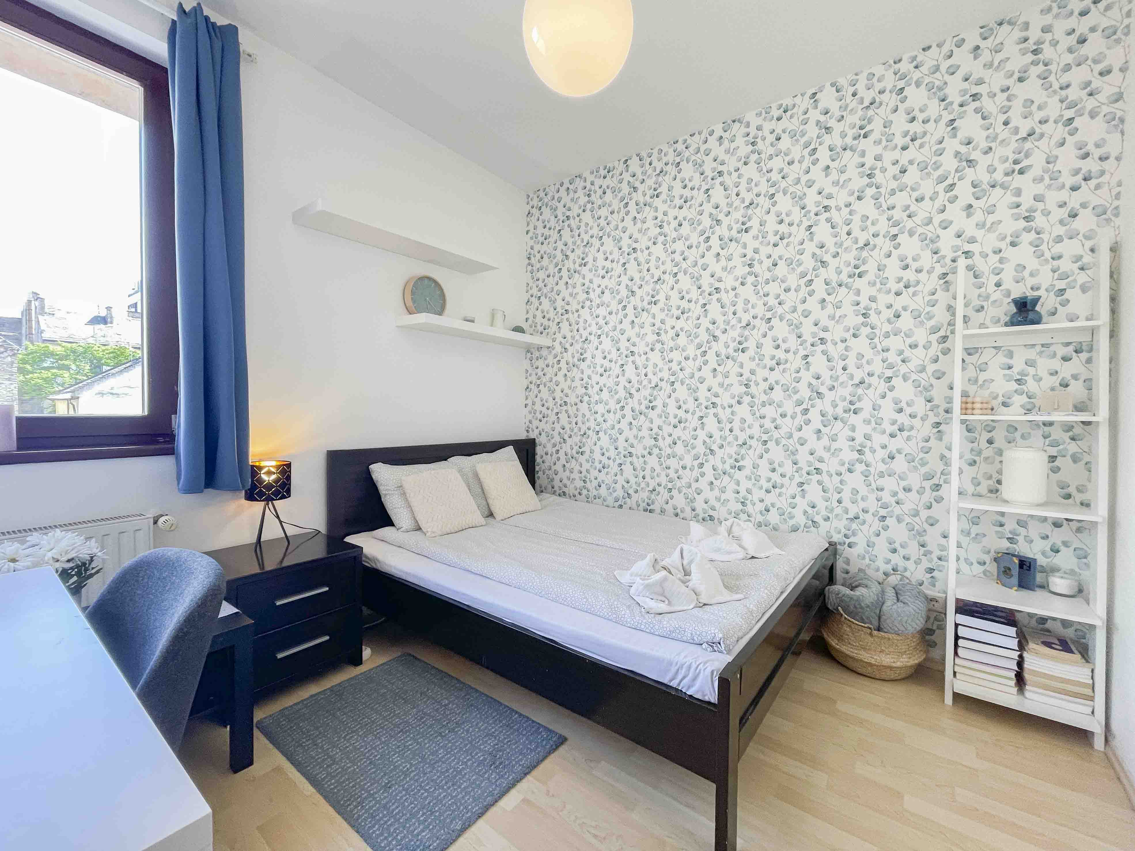1 Bedroom, Apartment