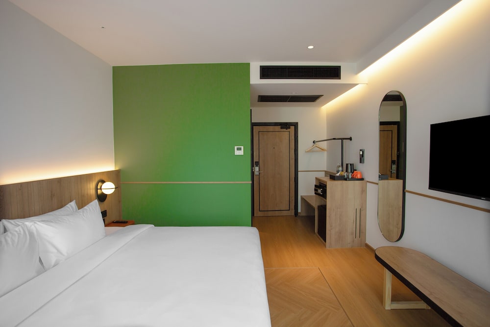 The Duo King Superior King Room