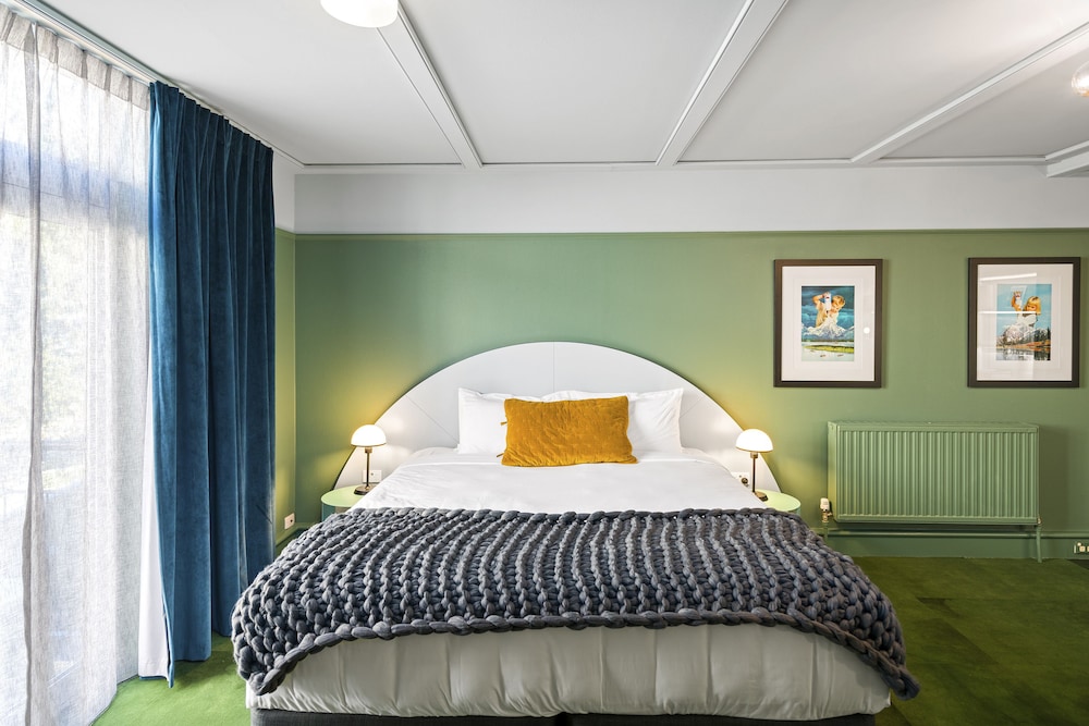 The Central Private Hotel By Naumi Hotels 10/53