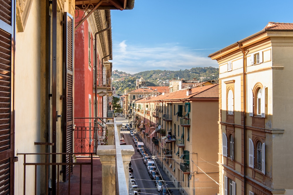 The Poet in LA SPEZIA