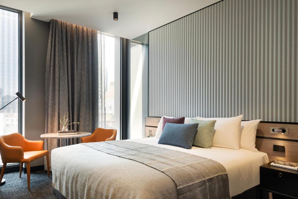 Room, King Bed
