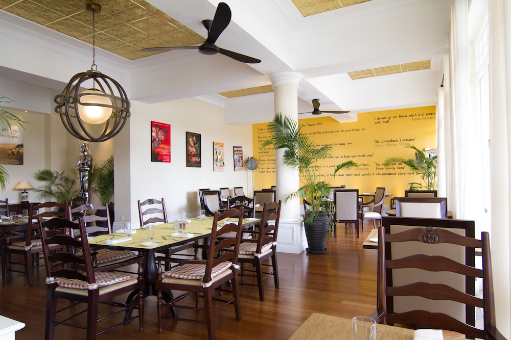 Hemingways Nairobi 45/54