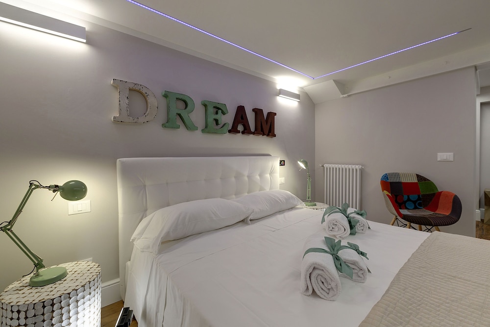 Mamo Florence - St Elizabeth Loft Apartment 1/21