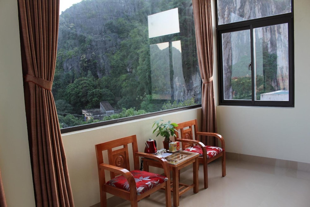 Sierra Homestay 53/65