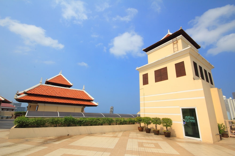 Aiyara Palace in PATTAYA