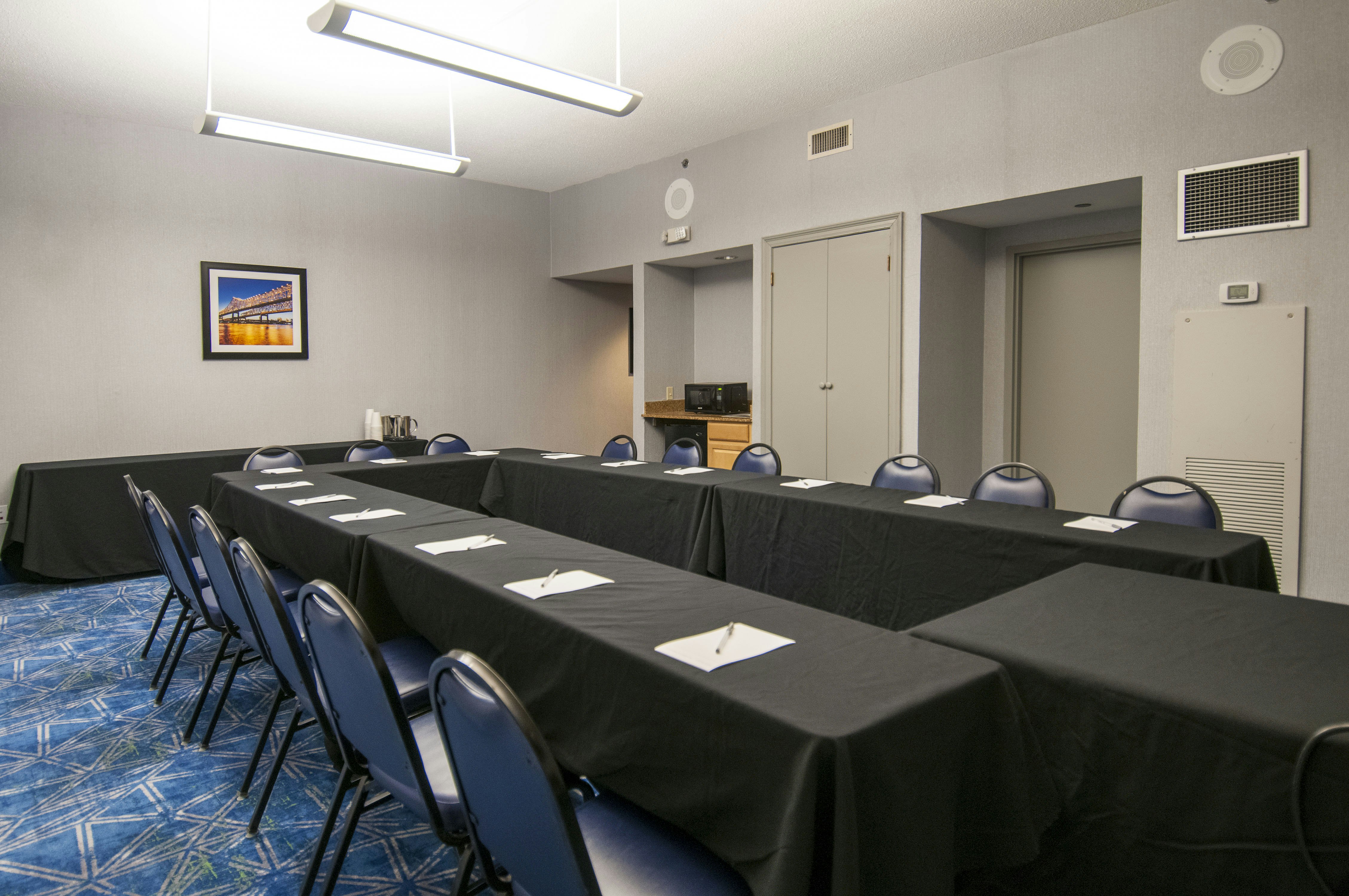 Hampton Inn New Orleans Metairie 36/41