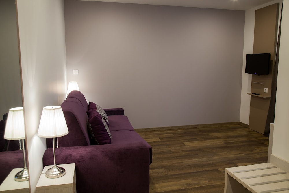 The Originals City, le Relais des Carnutes Brezolles Verneuil sur Avre 44/58