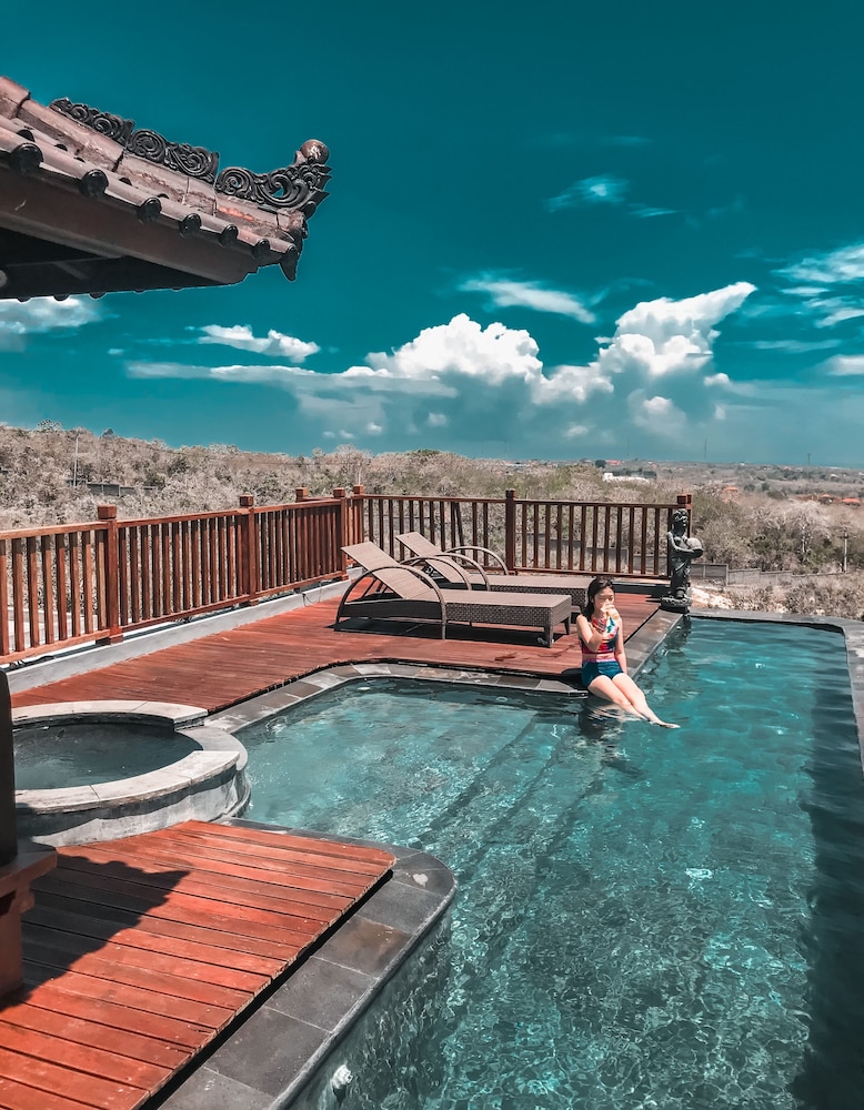 The Ocean Views Luxury Villas & Apartment by ZUZU 13/73
