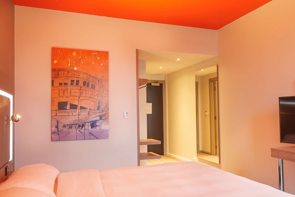 Radisson Hotel Manchester City Centre, A Verified Net Zero Hotel 38/91