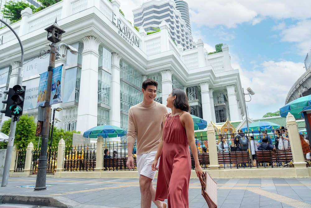 Grand Hyatt Erawan Bangkok 70/76