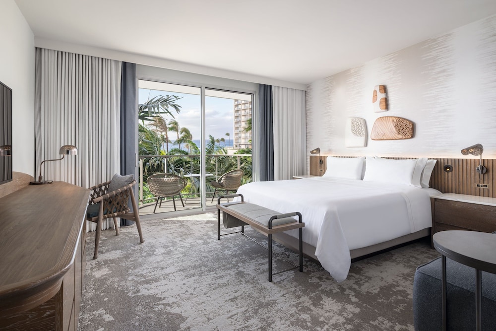 Kukahi, Premium, King Bed, Resort View, Accessible