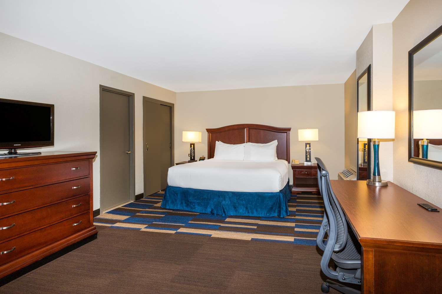 Wyndham New Orleans - French Quarter Hotel 12/37