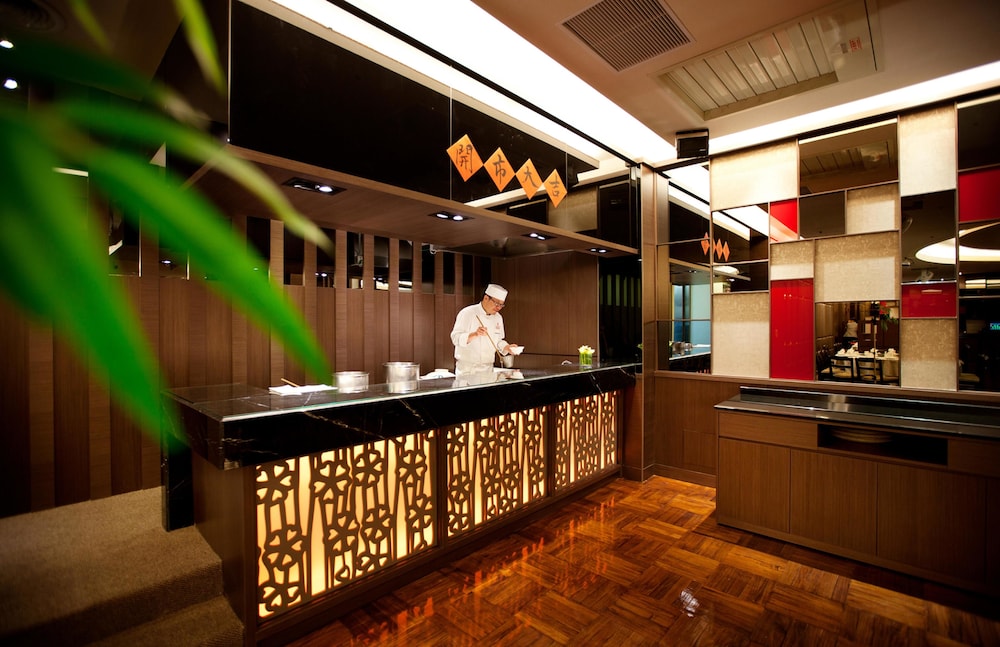The Howard Plaza Hotel Taipei 4/31