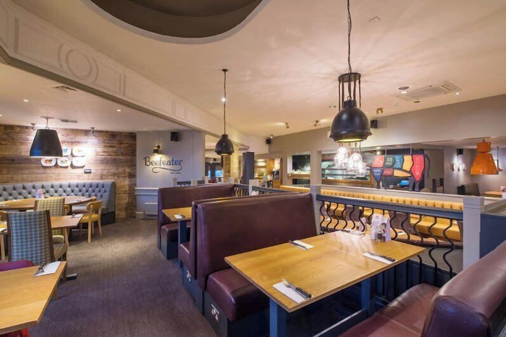 Premier Inn Doncaster (Lakeside) 25/45