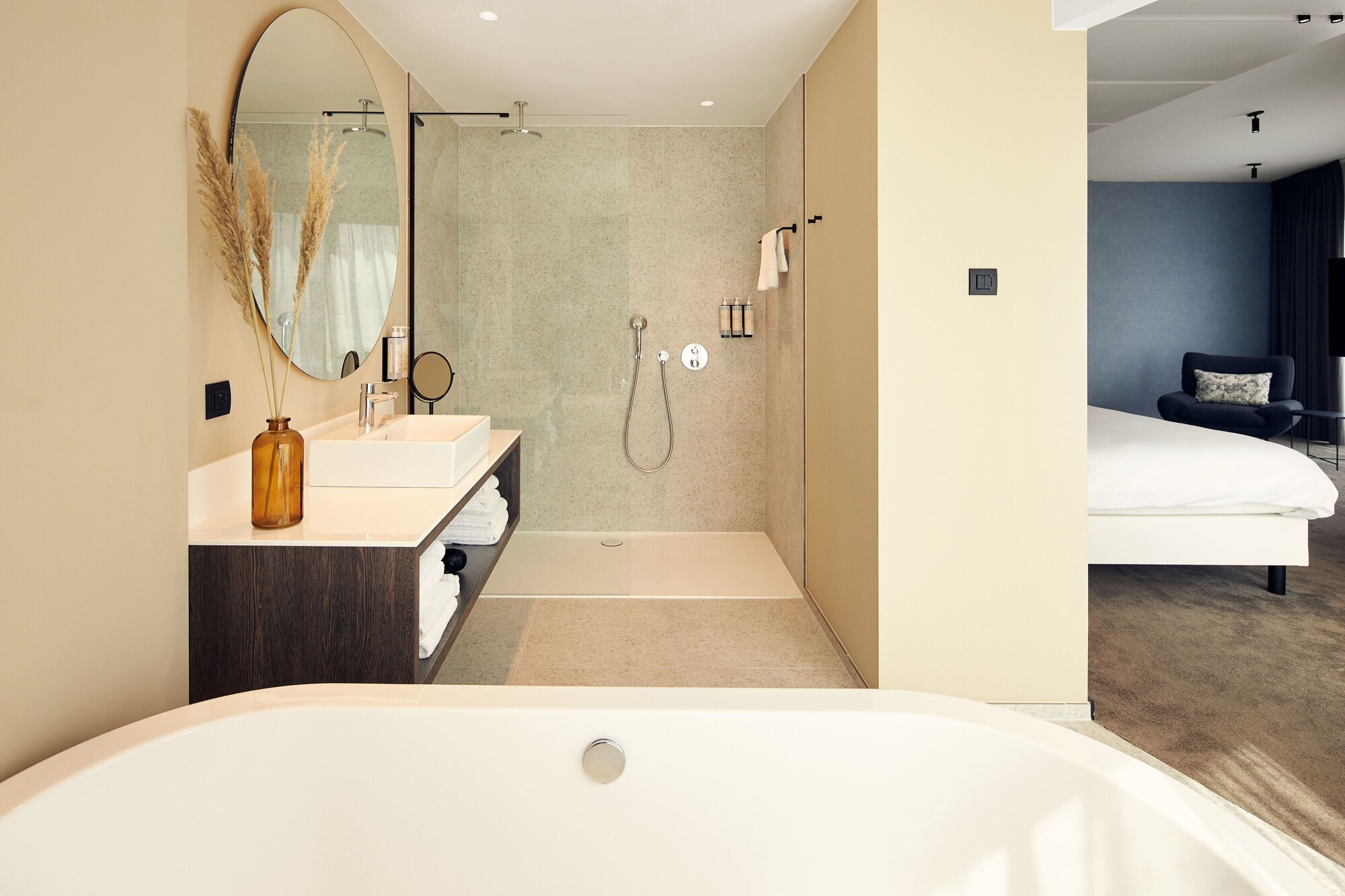 غرفة سوبيريور بسرير كينج، Van der Valk Hotel Gent 4/4