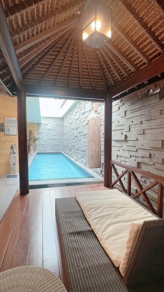 Orient Luxury Villa Motel 20/37