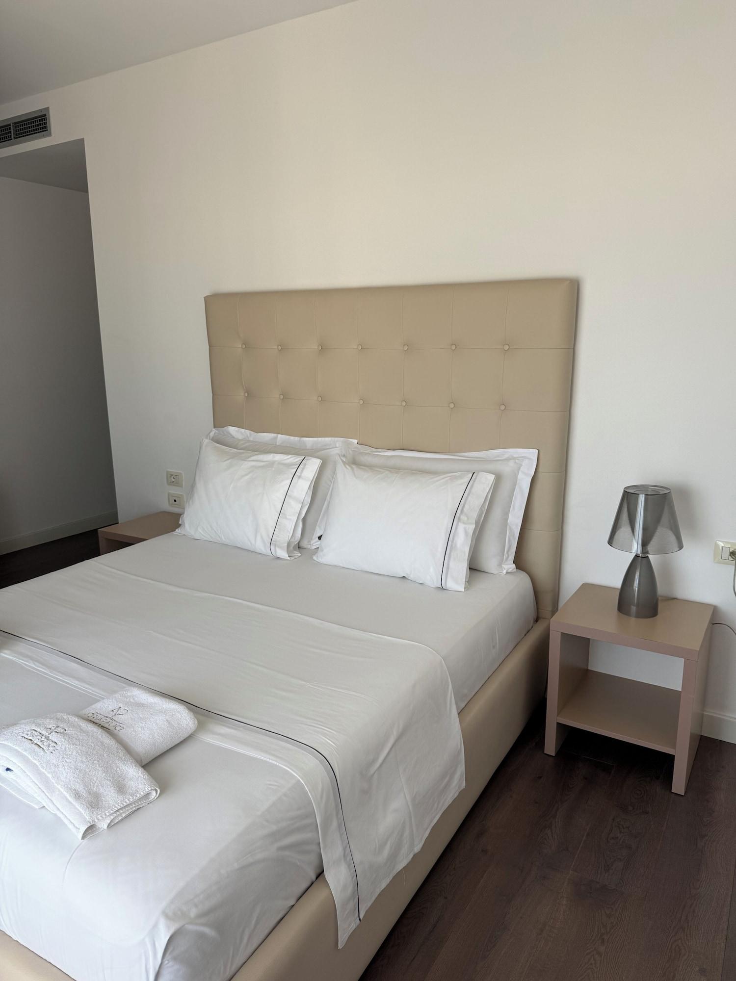 Adria Palace 30/64