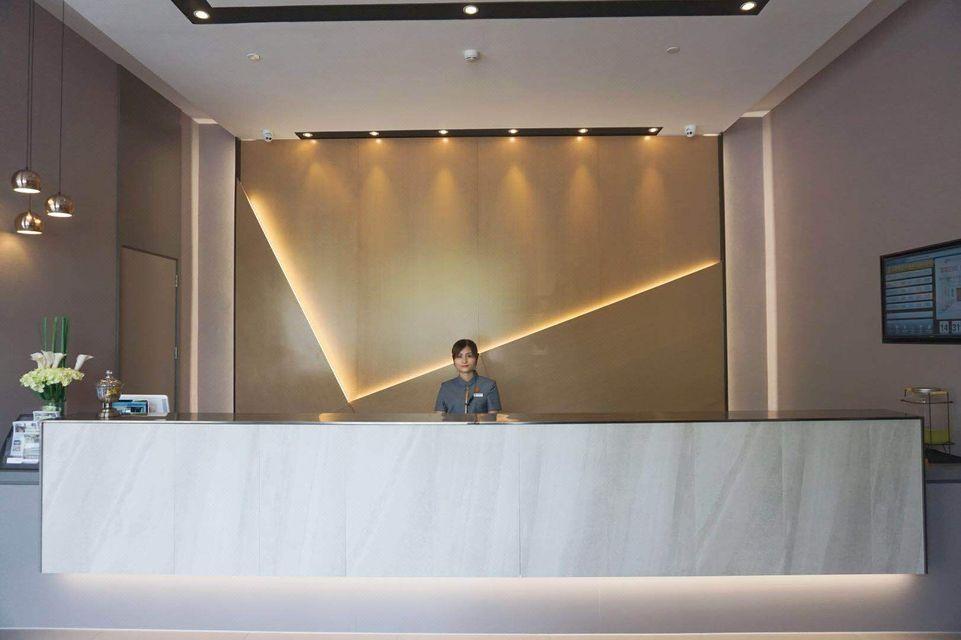 Homeinn Selected (Nantong Renmin Middle Road Dongjing International) 7/38
