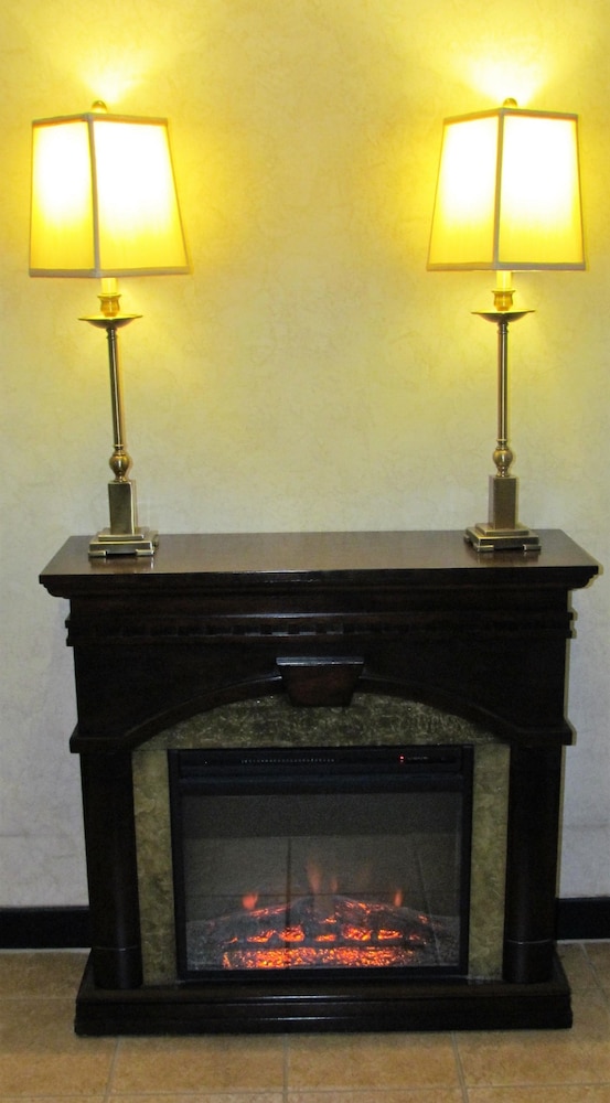 Oak Hill Inn and Suites 29/62