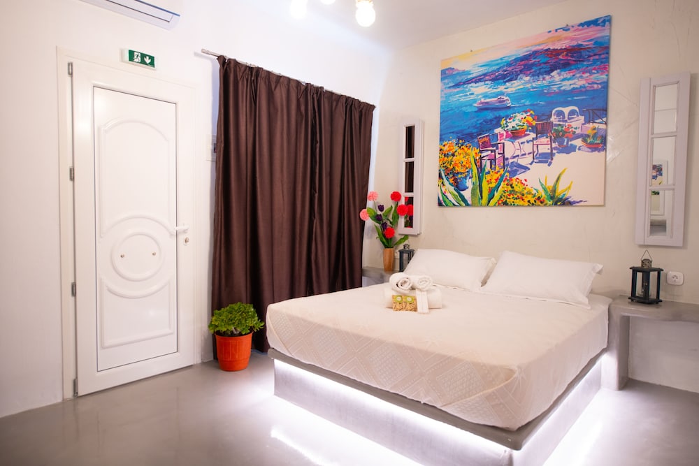 ECONOMY, DOUBLE BED, PATIO