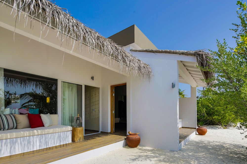 Cocoon Maldives 19/204