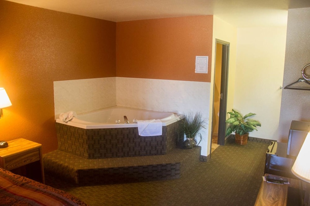 Cottonwood Inn 33/33