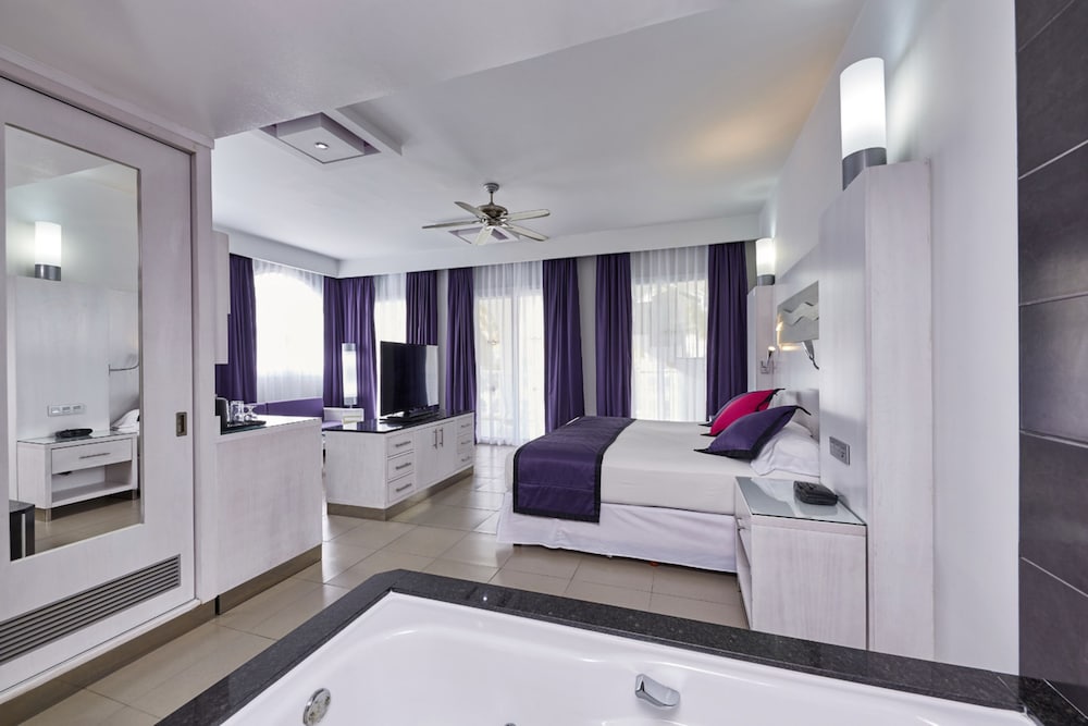 Hotel RIU Palace Mexico All Inclusive 39/98
