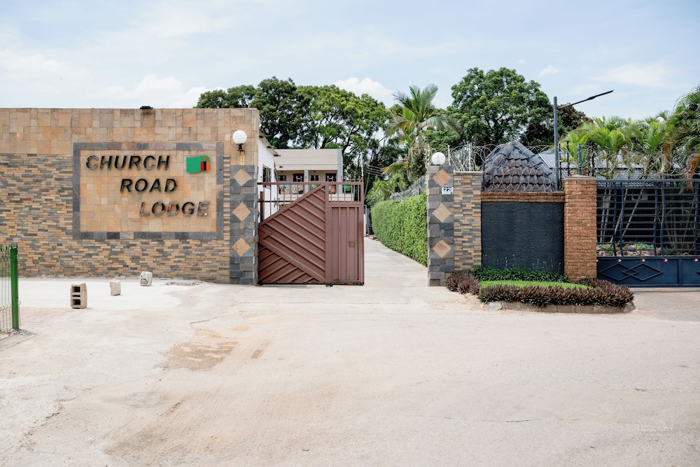 Church Road Lodge 27/38