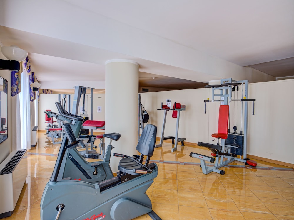 Hotel Cristina 24/50