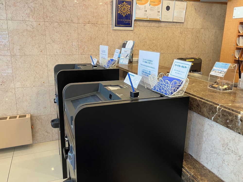 TOYOKO INN HOKKAIDO ASAHIKAWA-EKI HIGASHI-GUCHI 56/58