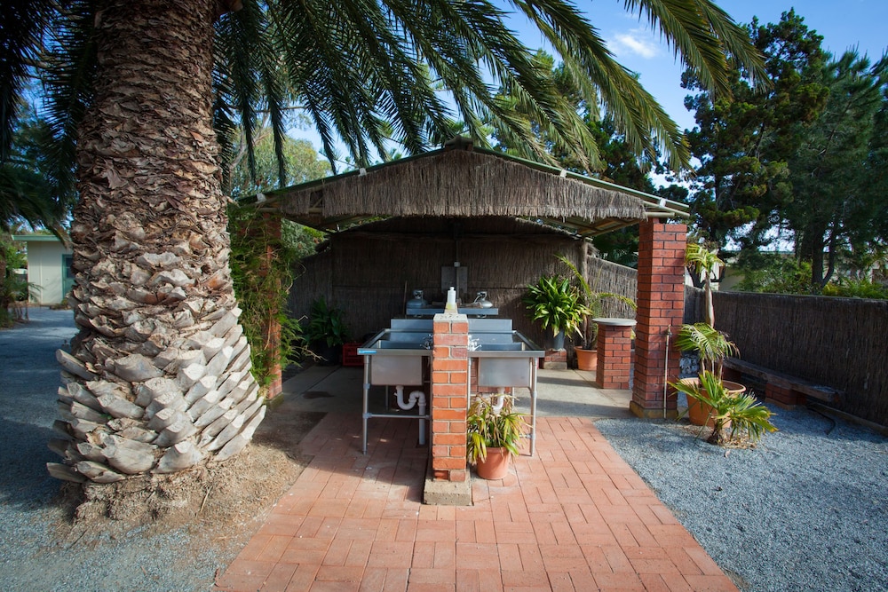 MODRA'S APARTMENTS 47/50